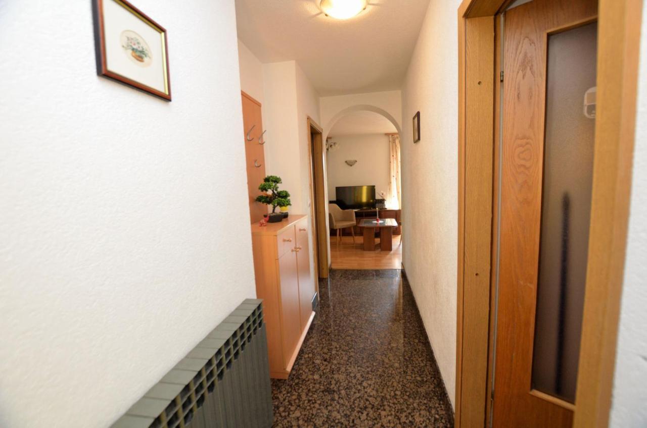 רוביני Apartments Medelin מראה חיצוני תמונה