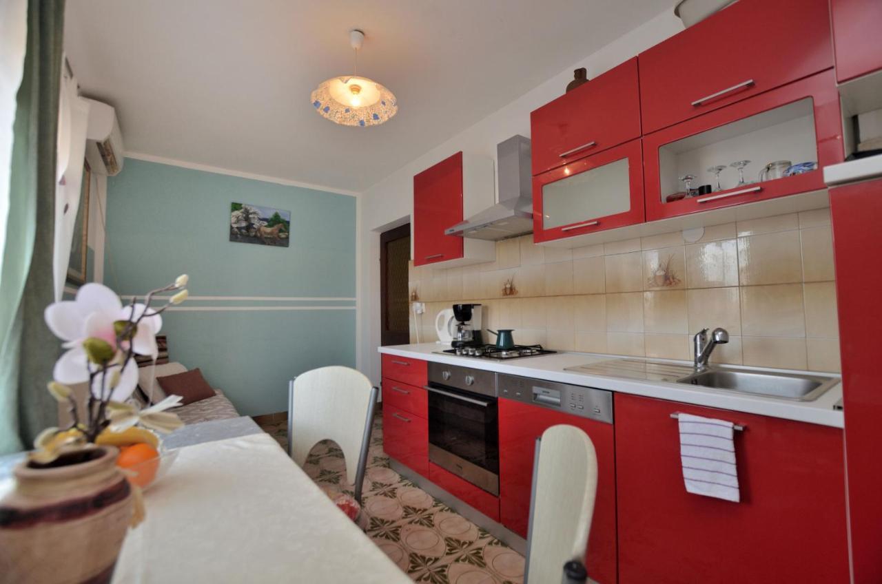 רוביני Apartments Medelin מראה חיצוני תמונה
