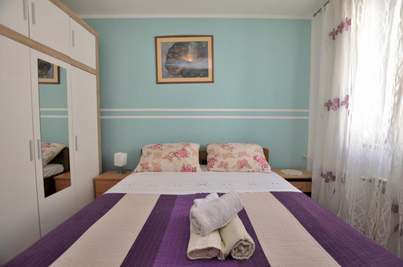 רוביני Apartments Medelin מראה חיצוני תמונה