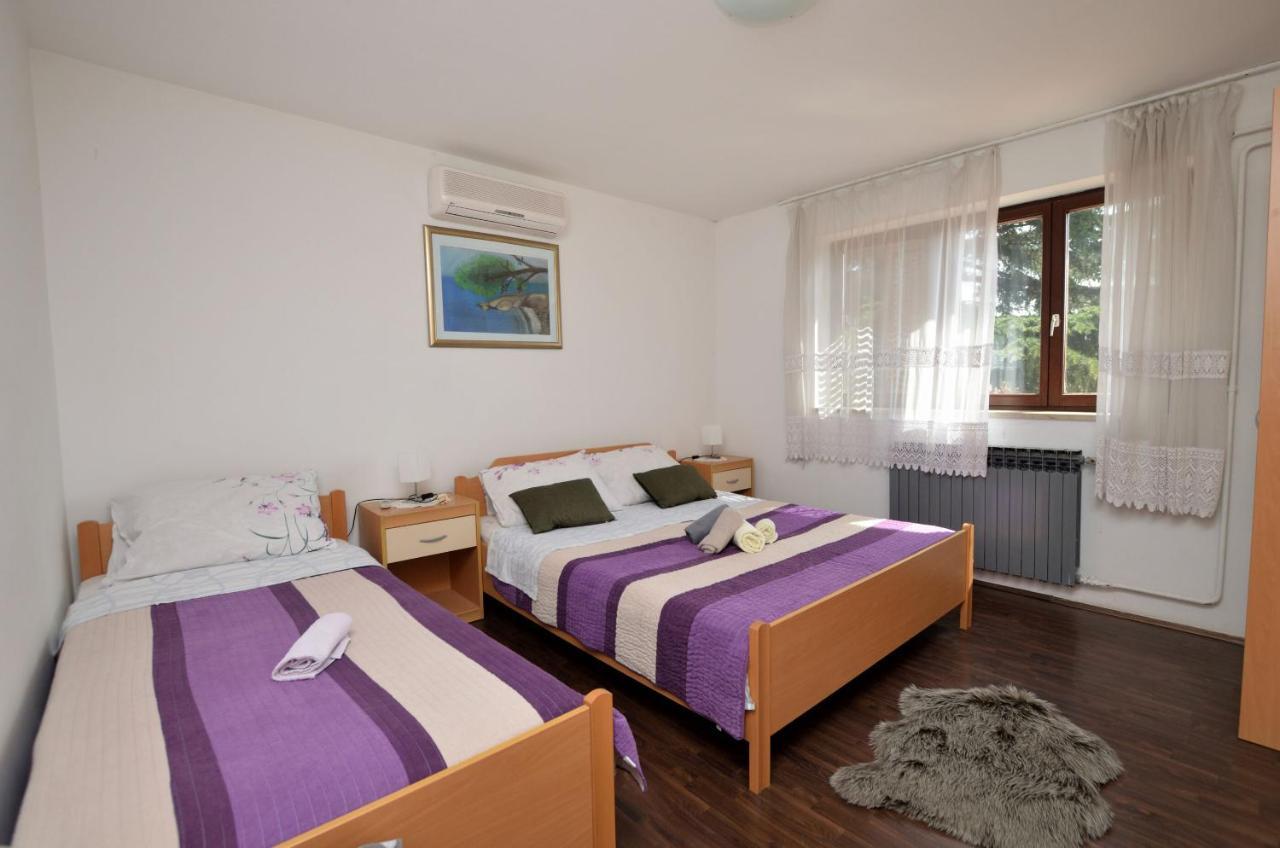 רוביני Apartments Medelin מראה חיצוני תמונה