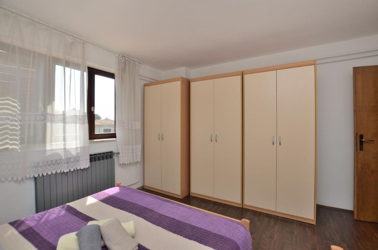 רוביני Apartments Medelin מראה חיצוני תמונה